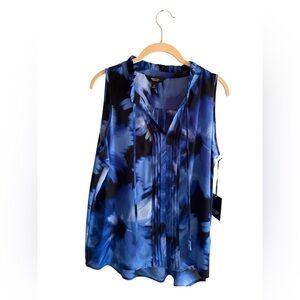 NWT Simply Vera Vera Wang Floral Blue Blouse in Size M